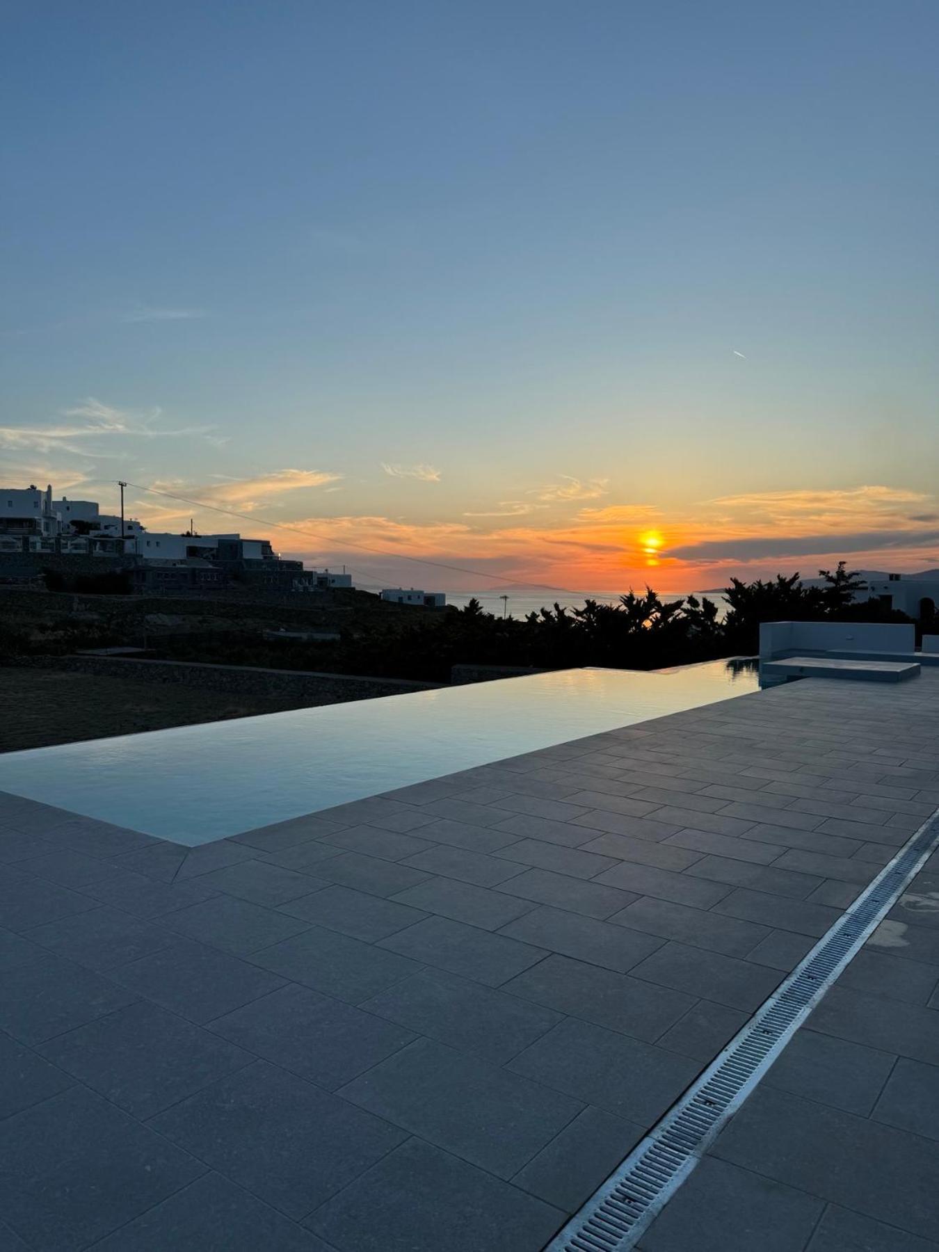 Almond Place Mykonos Town Экстерьер фото